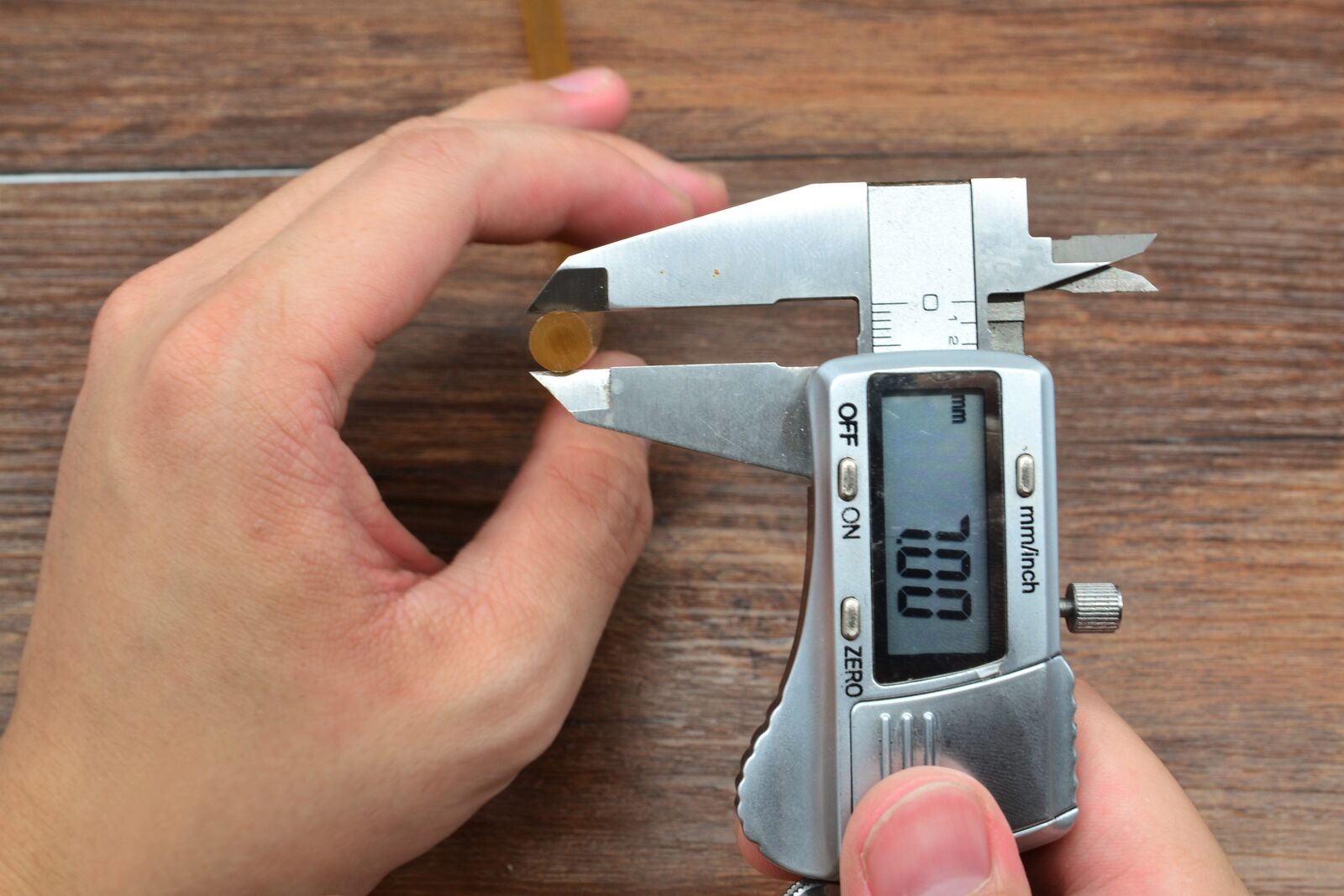 7mm hot glue sticks
